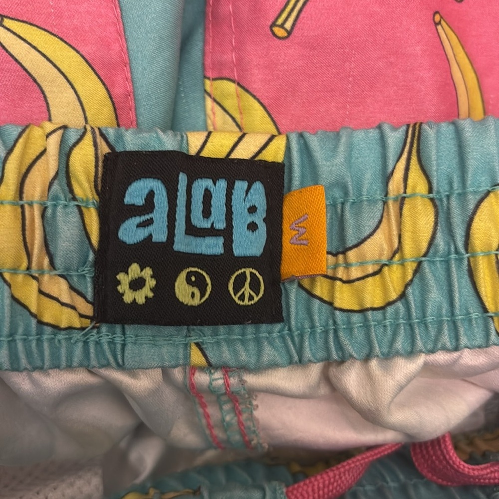 A.LAB Bum Banana Green & Pink Board Shorts size M - Picture 4 of 4